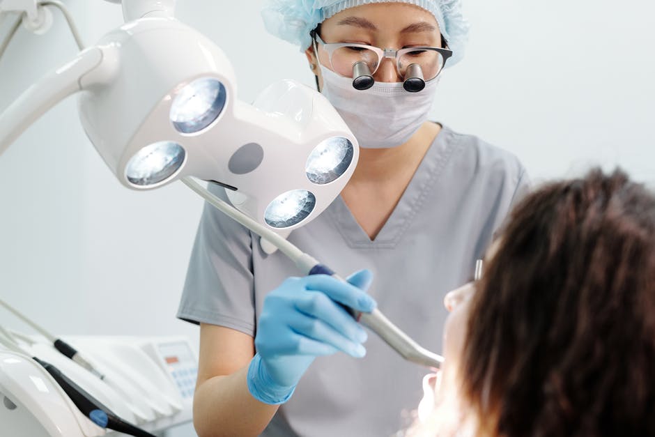 What Skills Should a Dentist Near Me in Lakewood, Have?